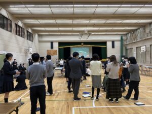 中学SAコース　ディベート大会